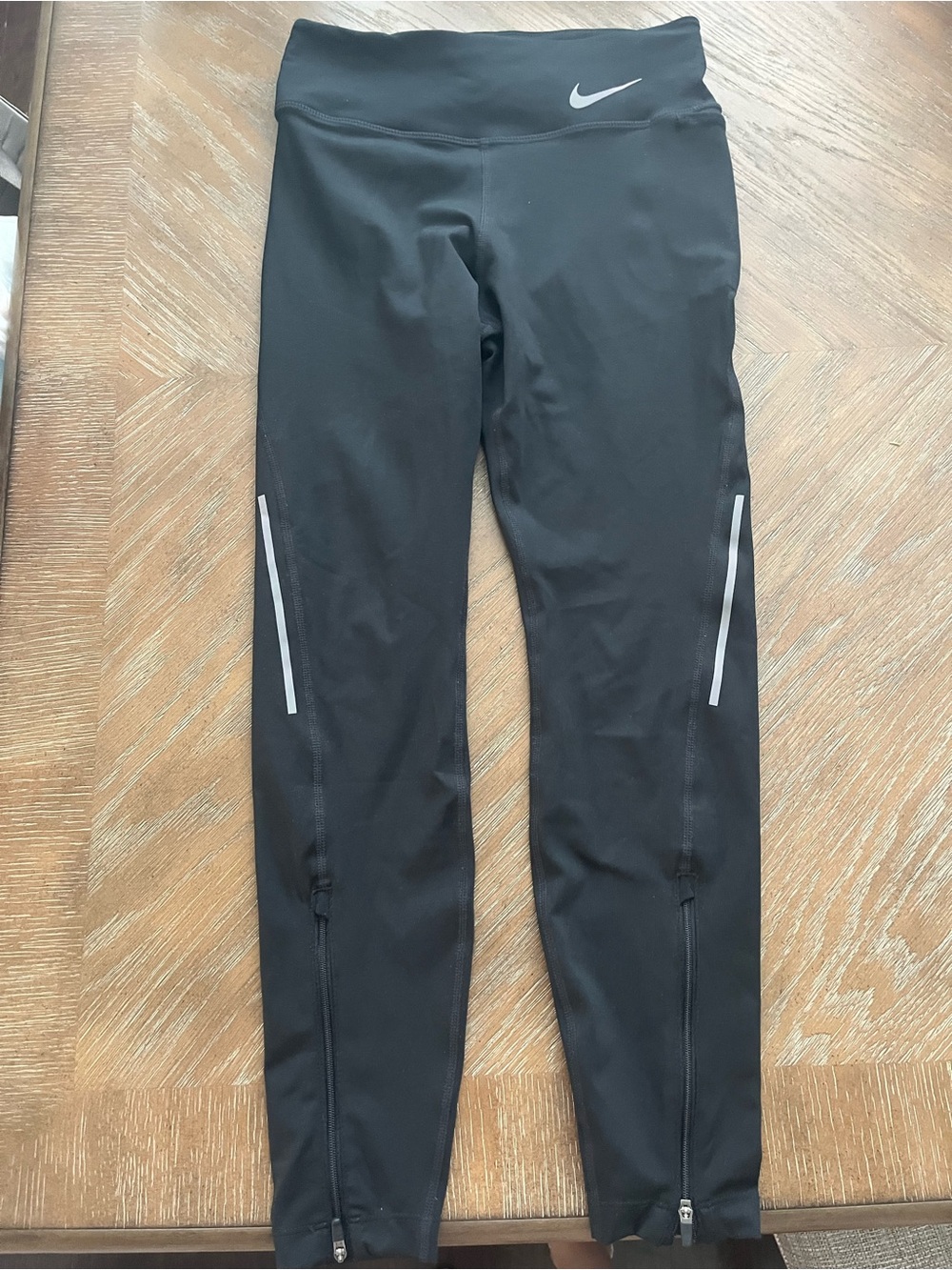 Nike Black Women's Reflective Running Leggings